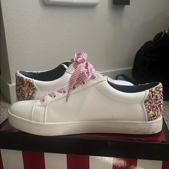 Circus by Sam Edelman White and Red Sneakers with Glitter Accents - Picture 2 of 6